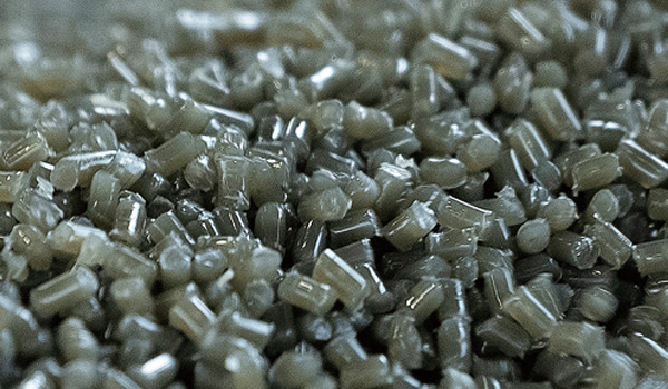 再生ナイロン樹脂